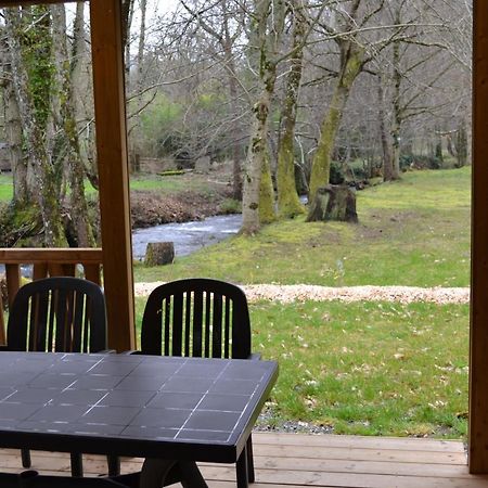 Chalets Au Bord De L'Eau Caudebronde エクステリア 写真