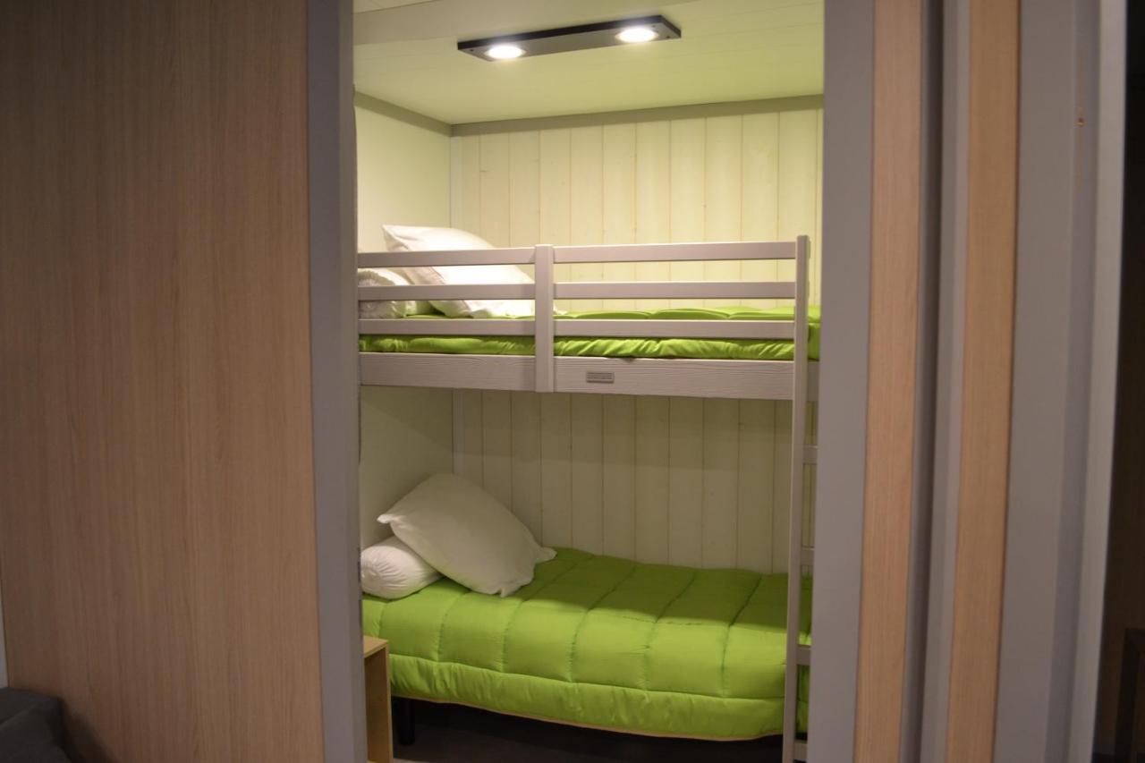 Chalets Au Bord De L'Eau Caudebronde エクステリア 写真